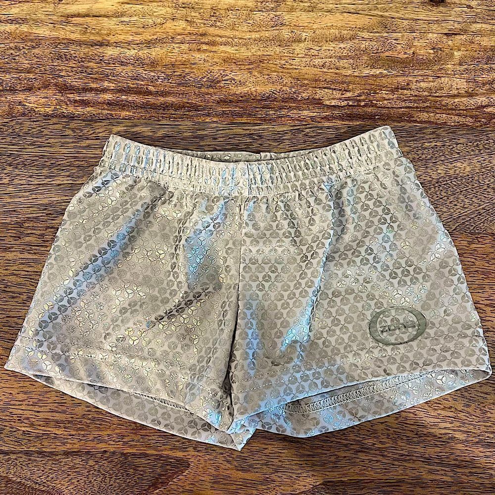 Zone gymnastics shorts silver YS